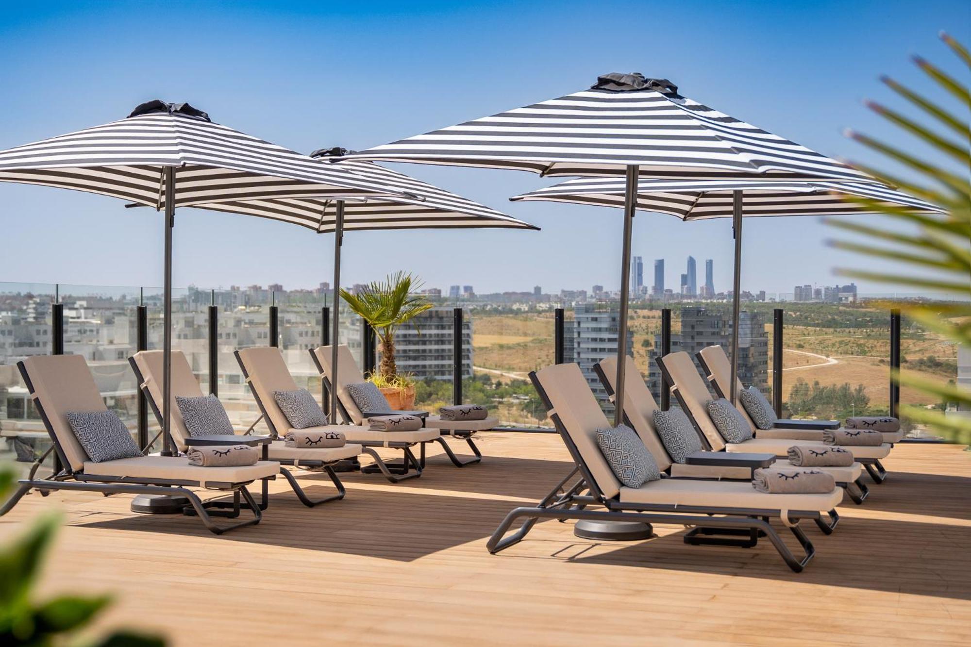 Innside By Melia Madrid Valdebebas Buitenkant foto